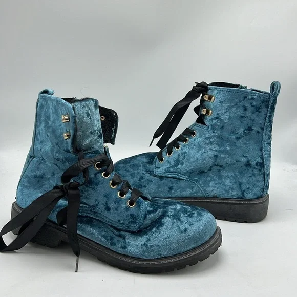 Olivia miller crushed blue velvet combat boots size 7 - Picture 2 of 7